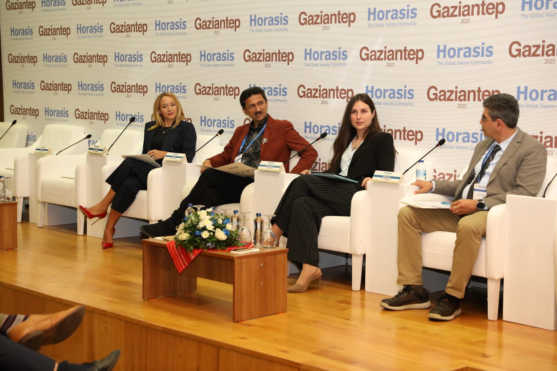 https://sitemaps.horasis.org/wp-content/uploads/2023/11/Vivek-Atray-Founder-Vibrant-Advisory-Services-India-Developing-Mobile-Globalized-Disaster-Management.jpg