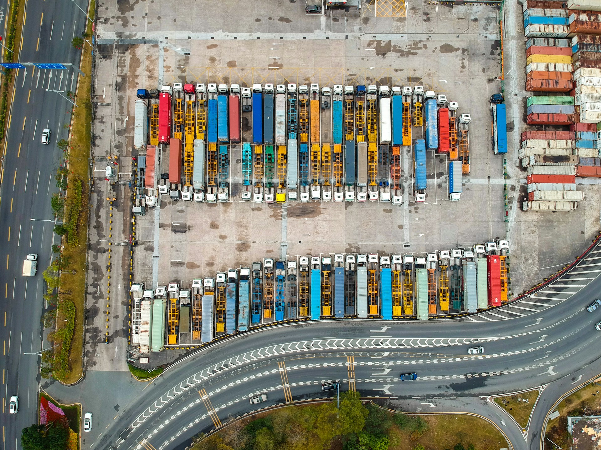 https://sitemaps.horasis.org/wp-content/uploads/2025/03/zhu-edward-JqaT361Kiow-unsplash.jpg